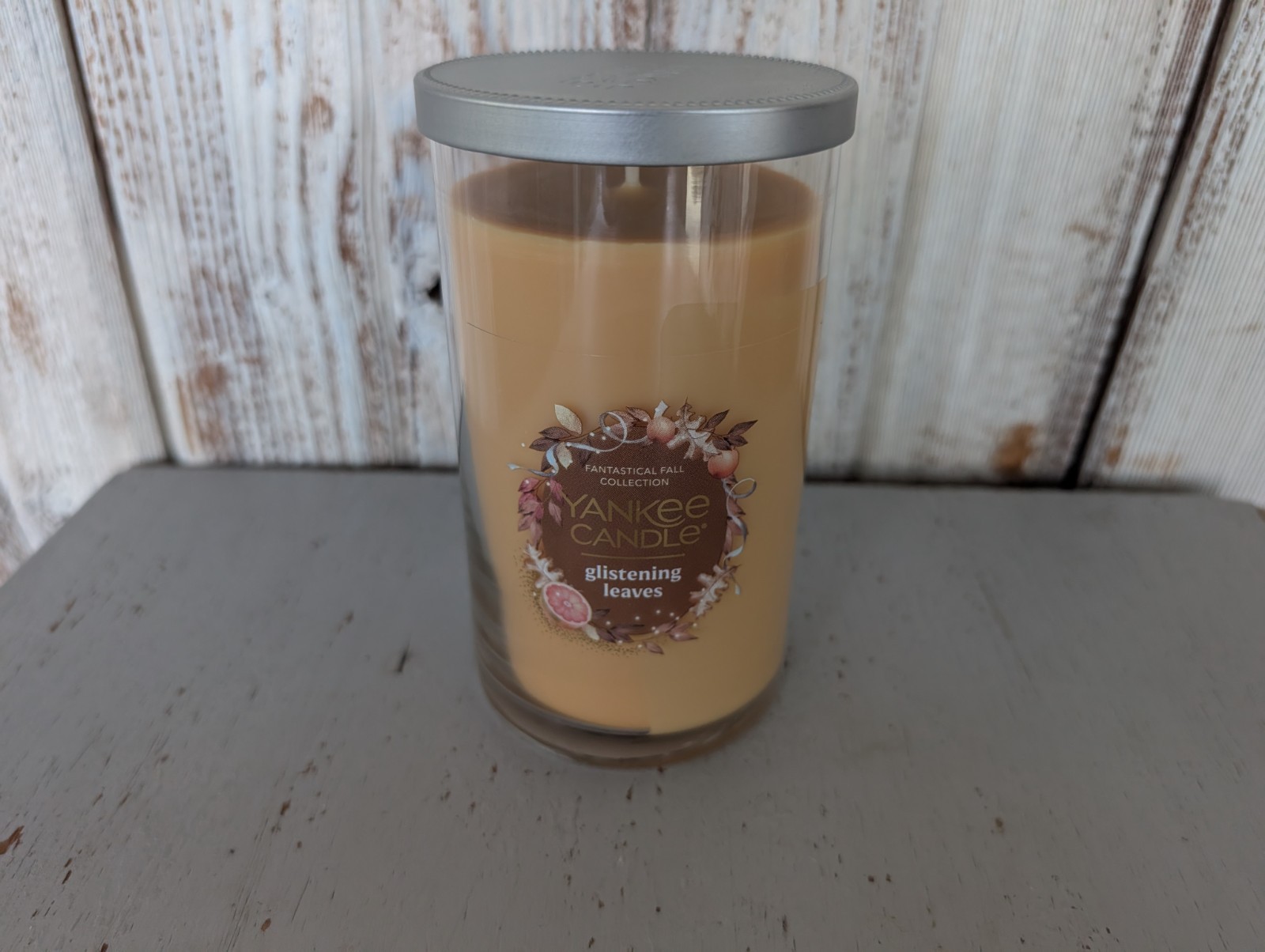 New! Yankee Candle Glistening Leaves Medium Size 14.25oz