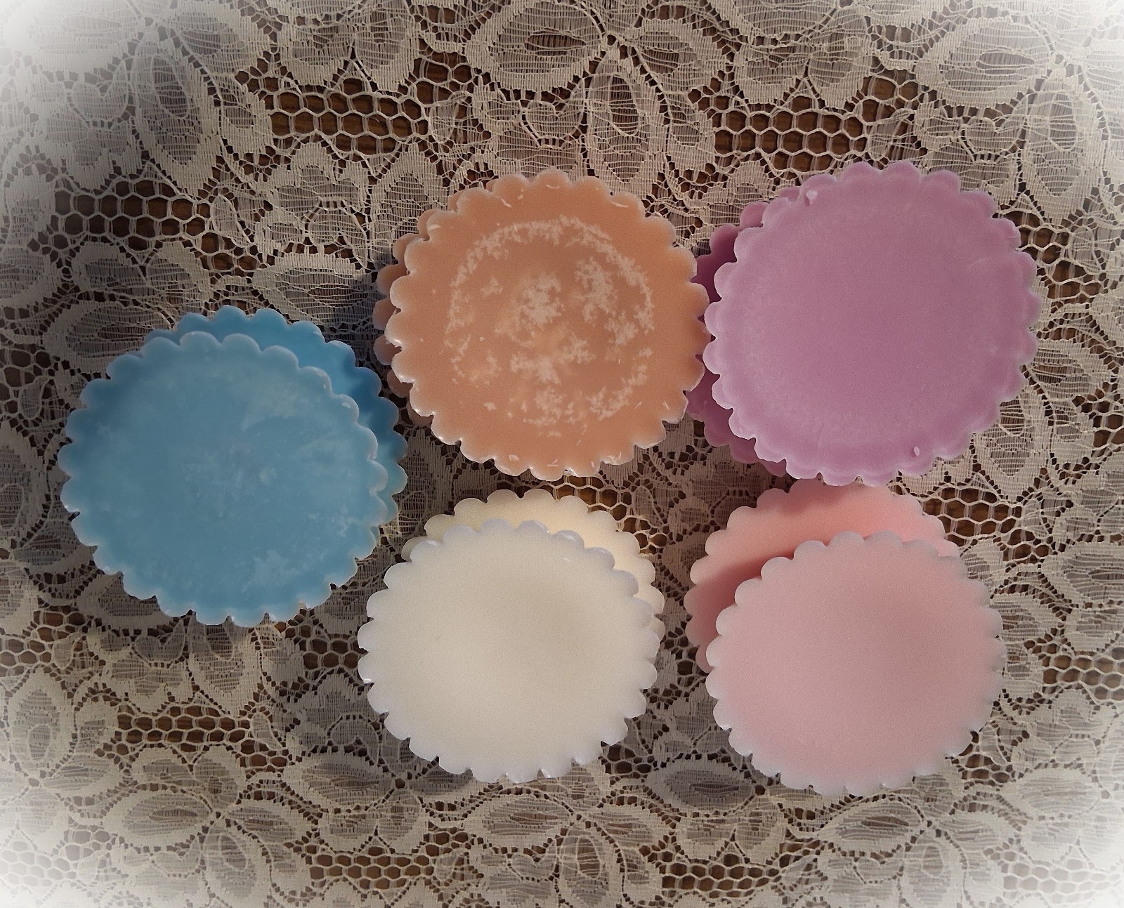 Soy Wax melts~ tarts~fluted shape~ scent CHOICE~ 6 oz~ FREE ship~190+ scents
