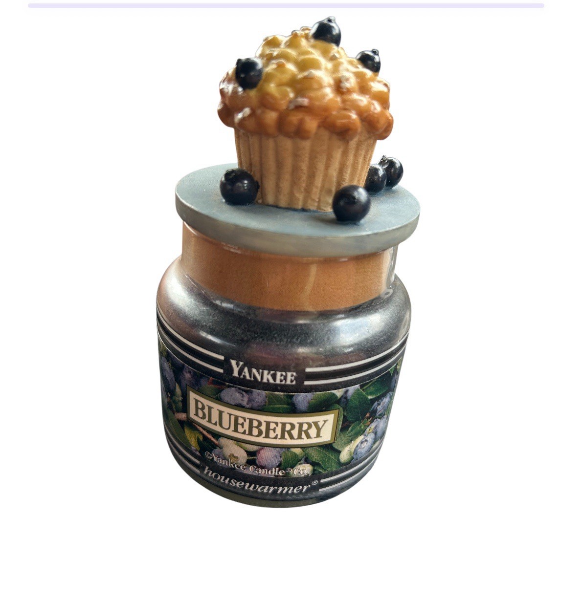Yankee Candle Blueberry Muffin Small Candle And Blueberry Muffin Topper