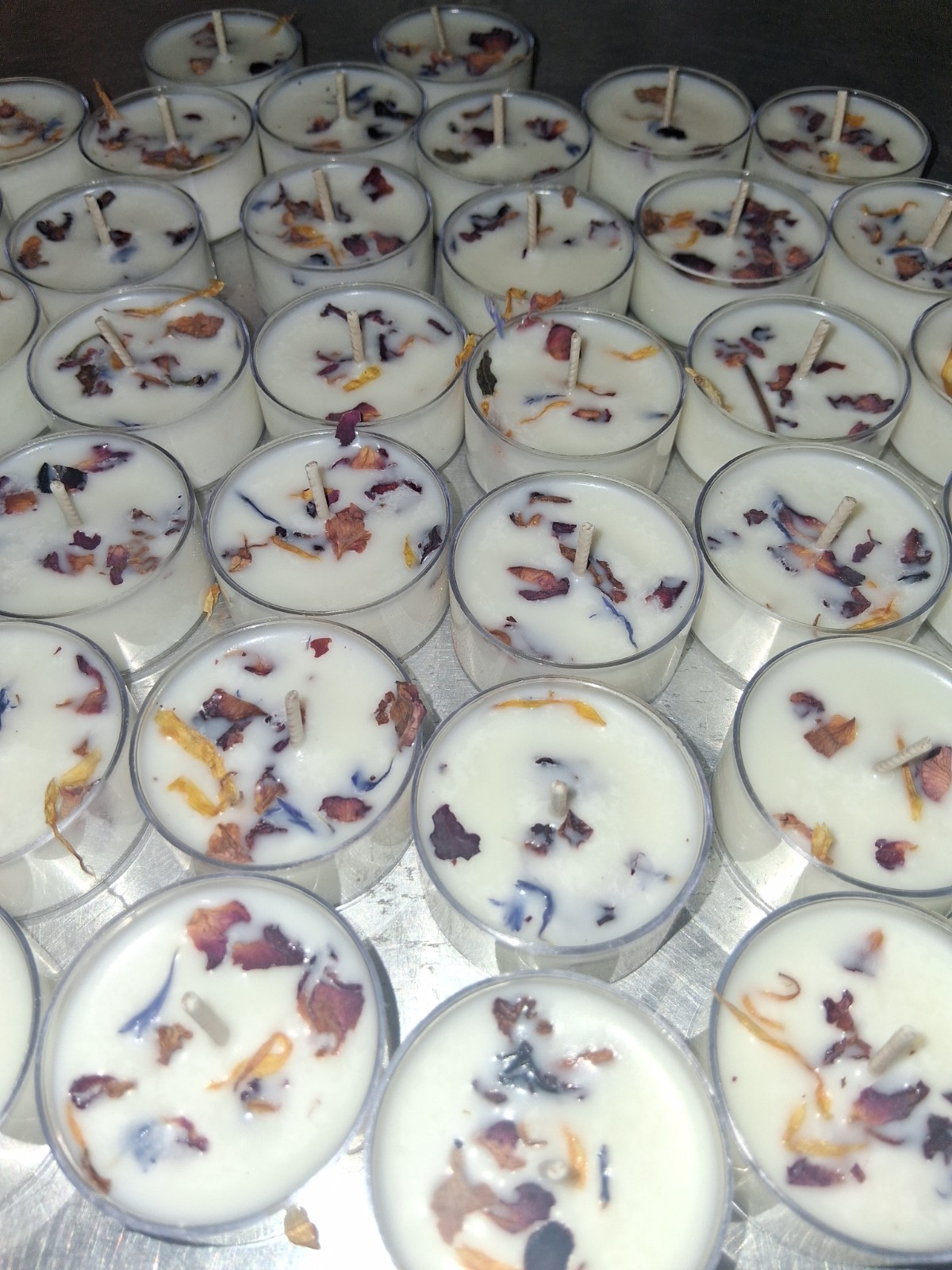 Enchanted Rose Soy Tealights 6 Count w/ Fragrant/Essential Oils Red &  White