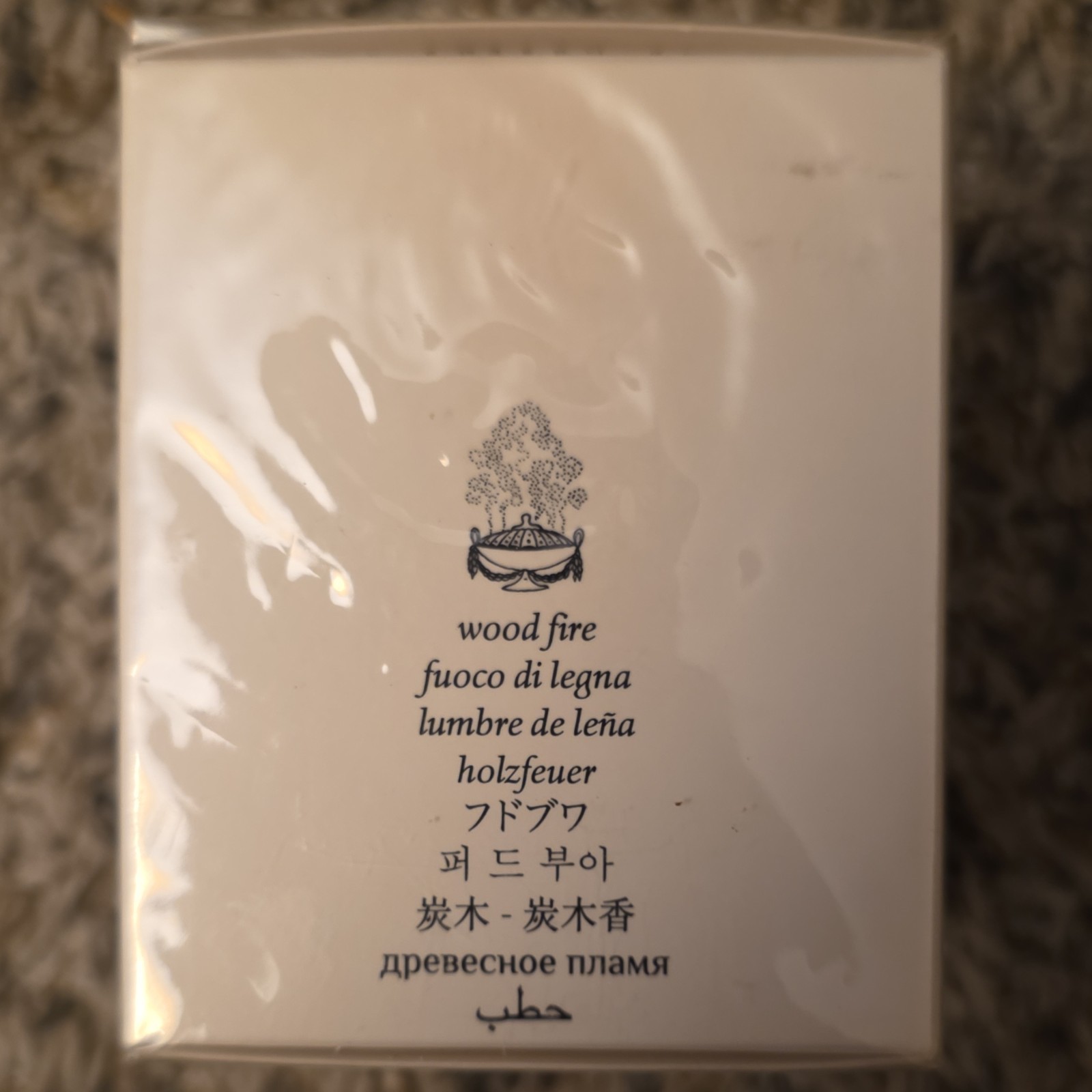 diptyque Feu de Bois Scented Candle Wood Fire 70g 2.4 oz White Wax