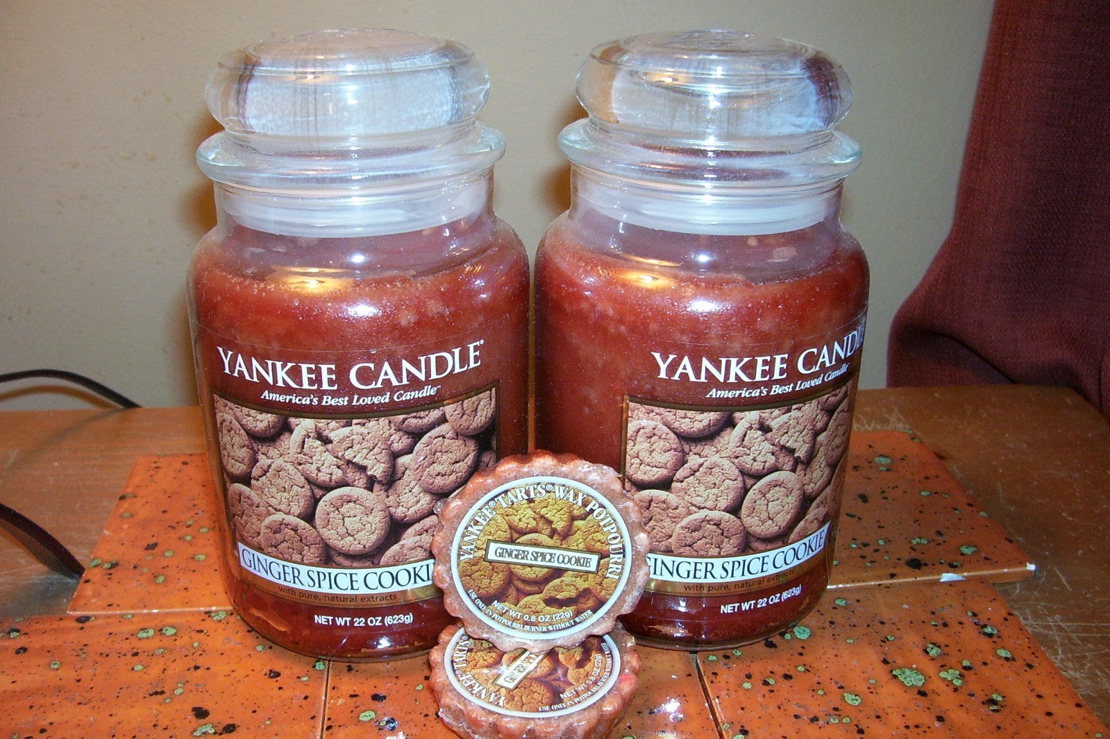 yankee candle 2-22oz JARS GINGER SPICE COOKIE + 2 TARTS