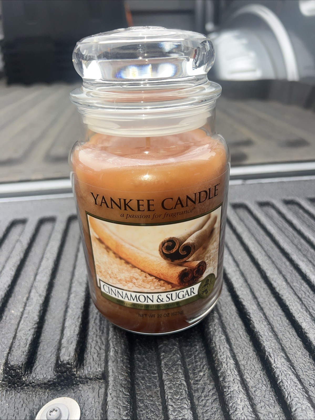 Unused Yankee Candle Cinnamon & Sugar with natural spice 22 oz jar c2008 Retired