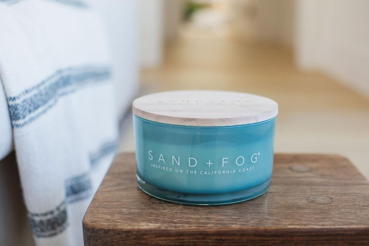 Scented Candle- California Beach House -Additional Scents and Sizes–100% Cotton
