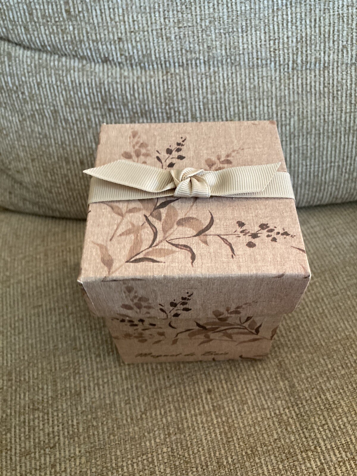 Muguet De Bois Scented Candle NEW