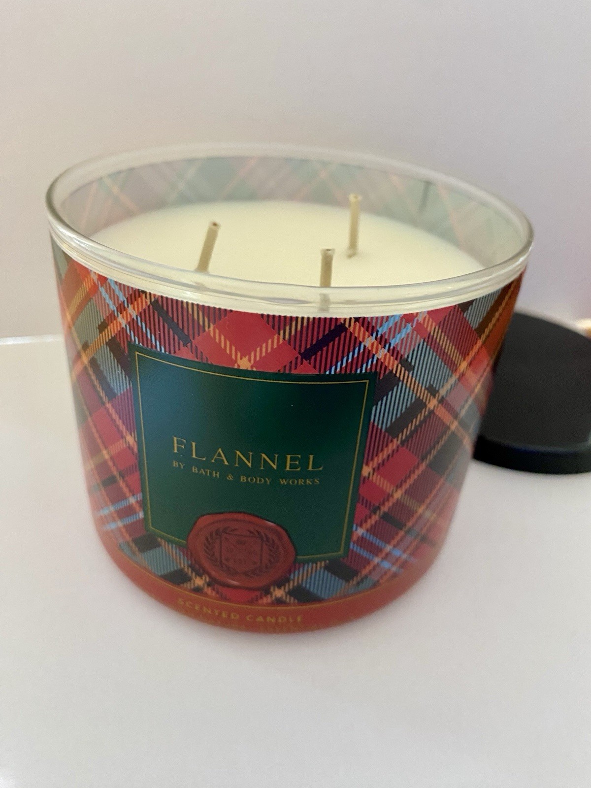 Flannel Scented Candle Bath & Body Works Tartan Glass 3-Wicks-Canada -14.5oz NEW