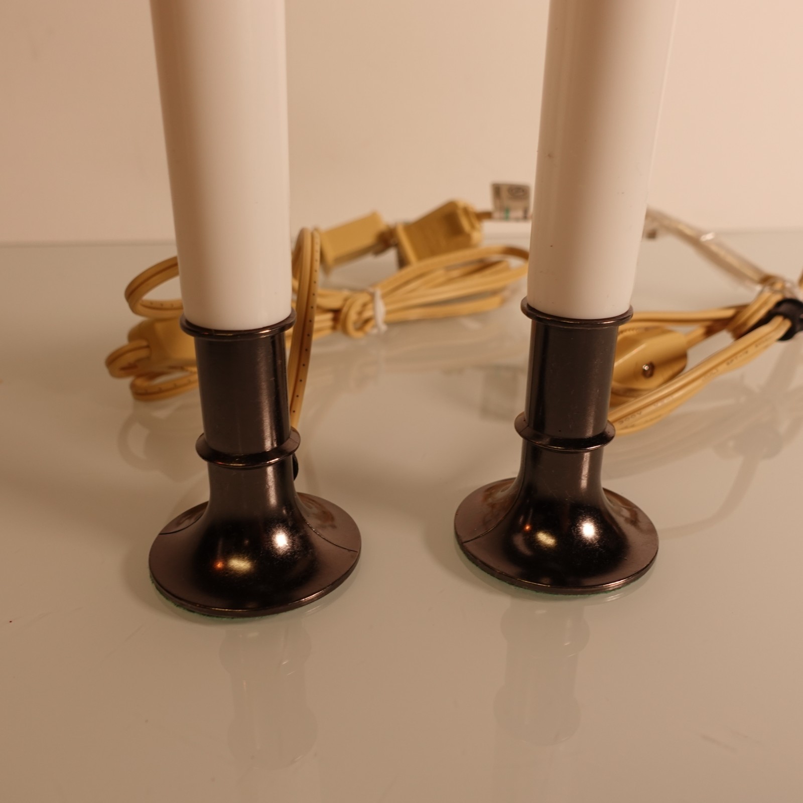 Electric Window Candles Lights Set of 3 Glass Bulb White w/ Black Metallic Base