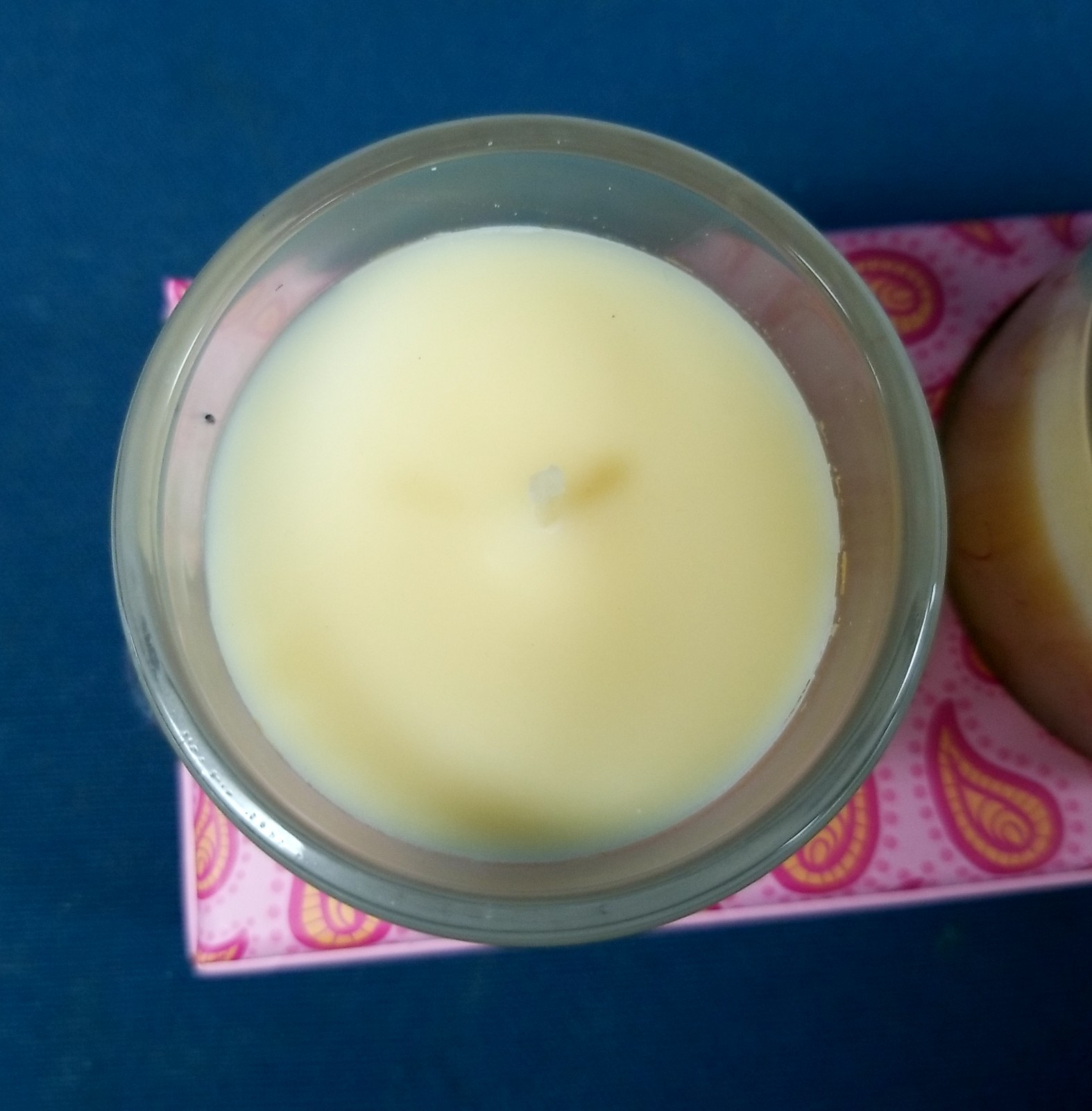 New- Vera Bradley 3pc Macaroon Rose Single Wick Candles Gift Set
