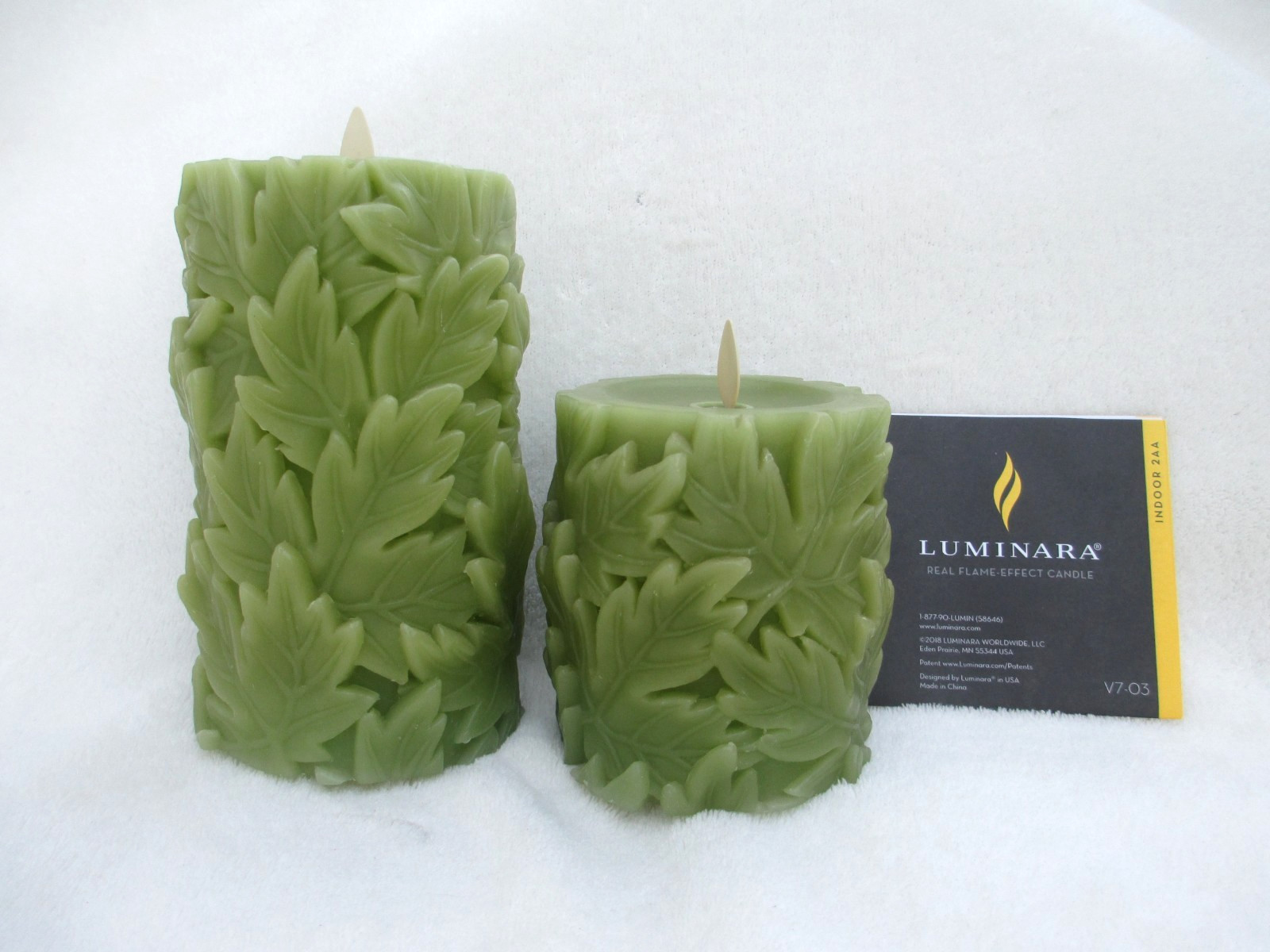 Set of 2 LUMINARA Green LEAF EMBOSSED WAX Fall Candles 4 in / 6 in *Open Box*