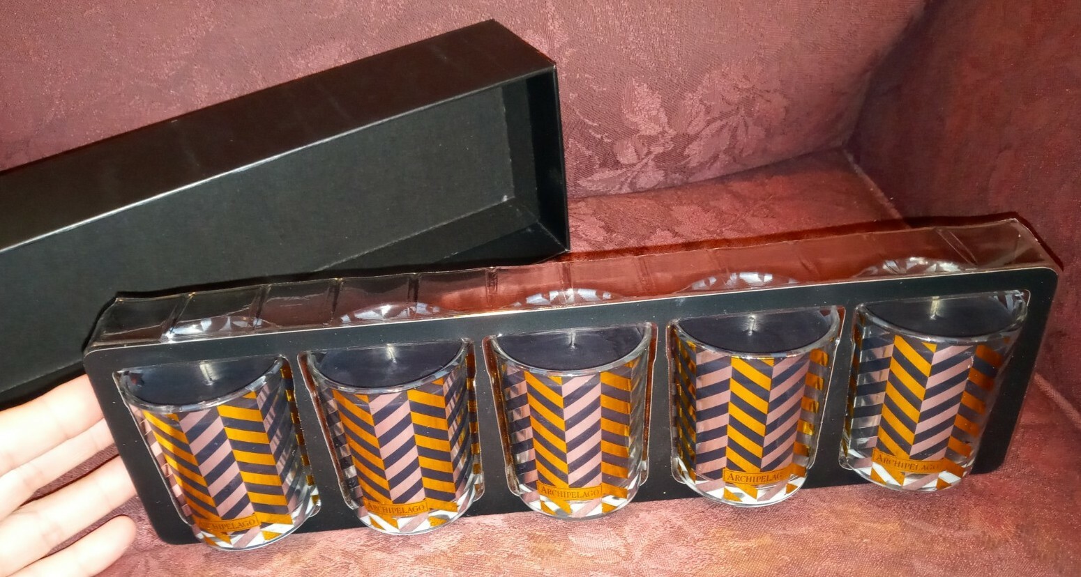 Archipelago Fragrance Candle Set- 5 Votives Black Forest Burns 16 hours each NEW