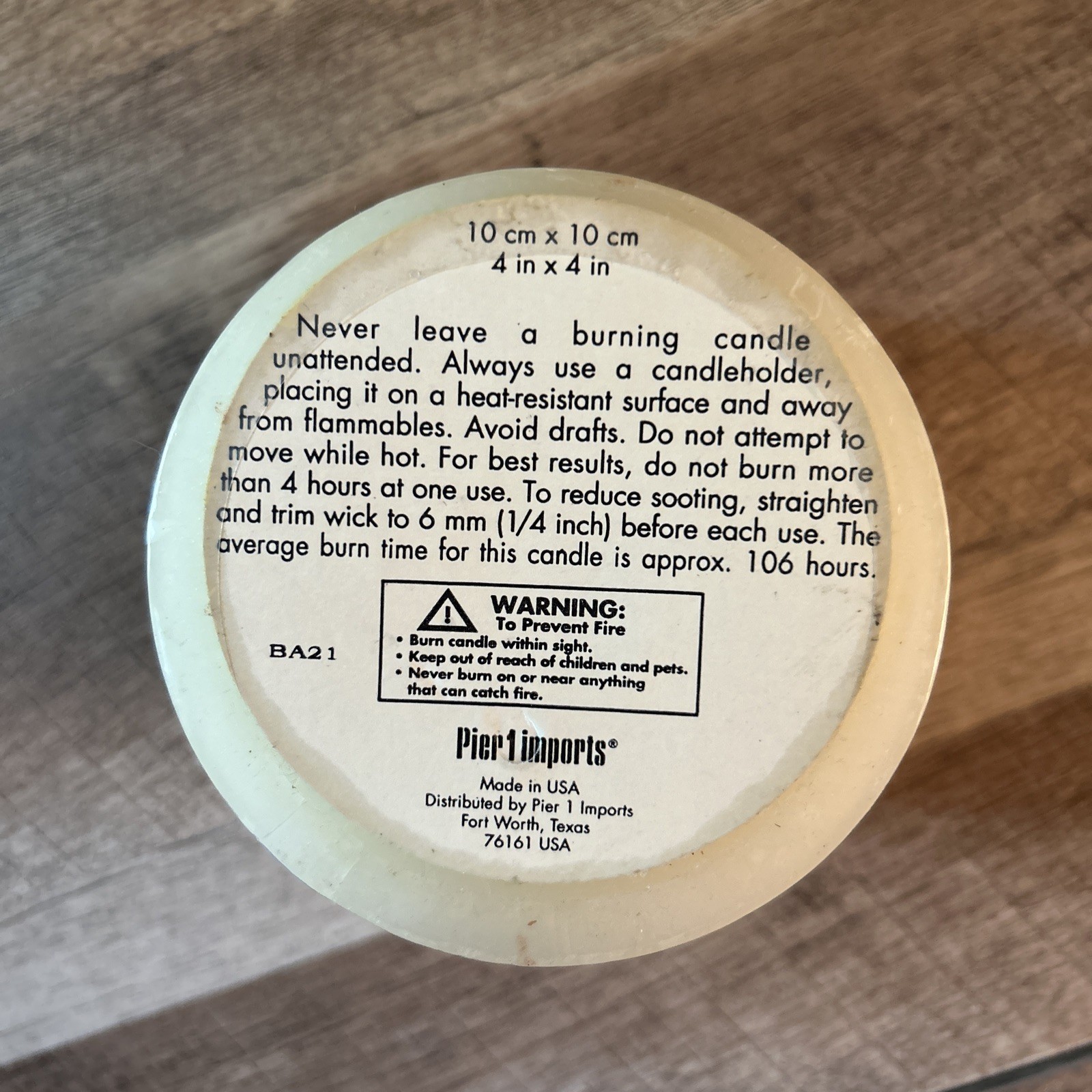 Pier 1 Imports Spiced Pear Candle Retired Scent New Single Wick Colonnade 4 inch