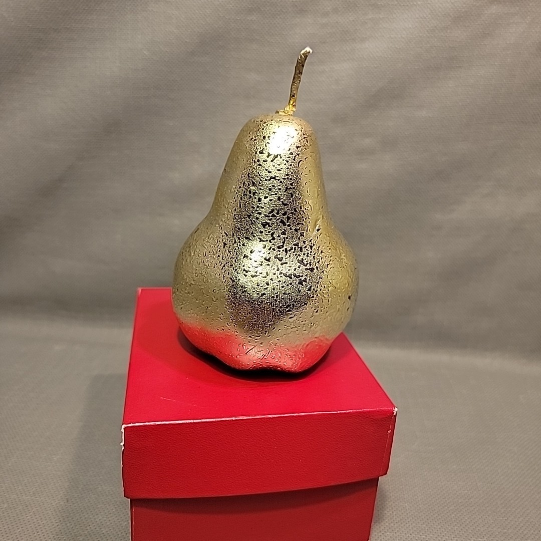 Gold Metallic (color) Pear Fruit Wax Candle 4- 1/2” Tall Made In Italy NEW