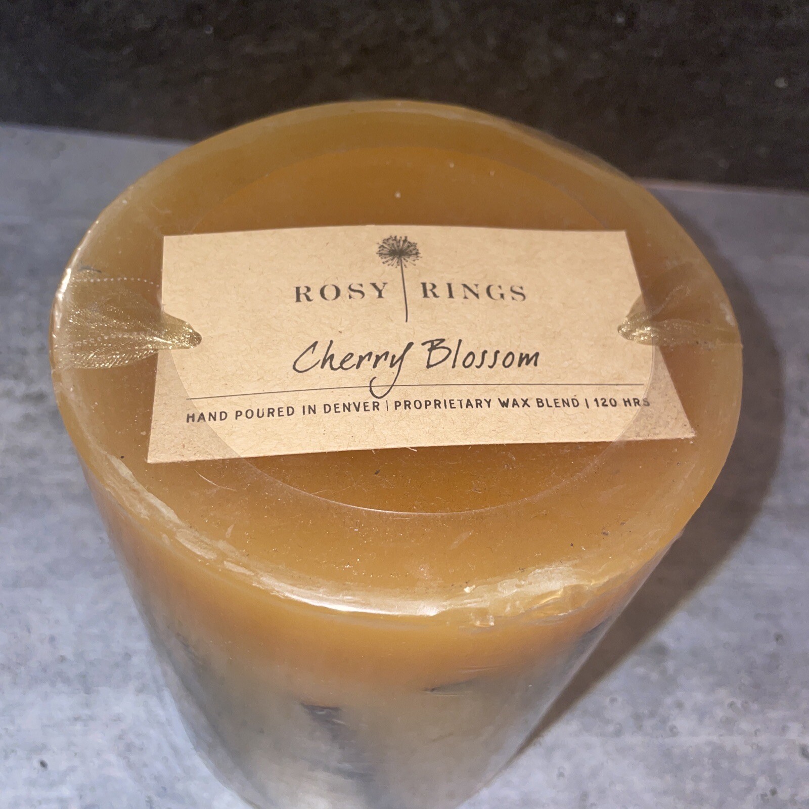 ROSY RINGS Cherry blossom BOTANICAL CANDLE 120h Discontinued Scent