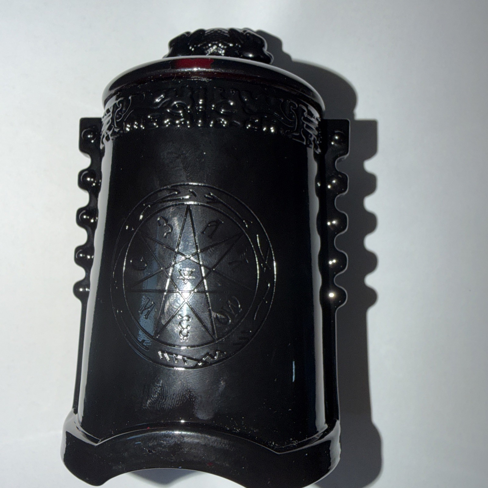 Heretic NOSFERATU Candle LIMITED Ed 6.5oz NEW IN BOX !!