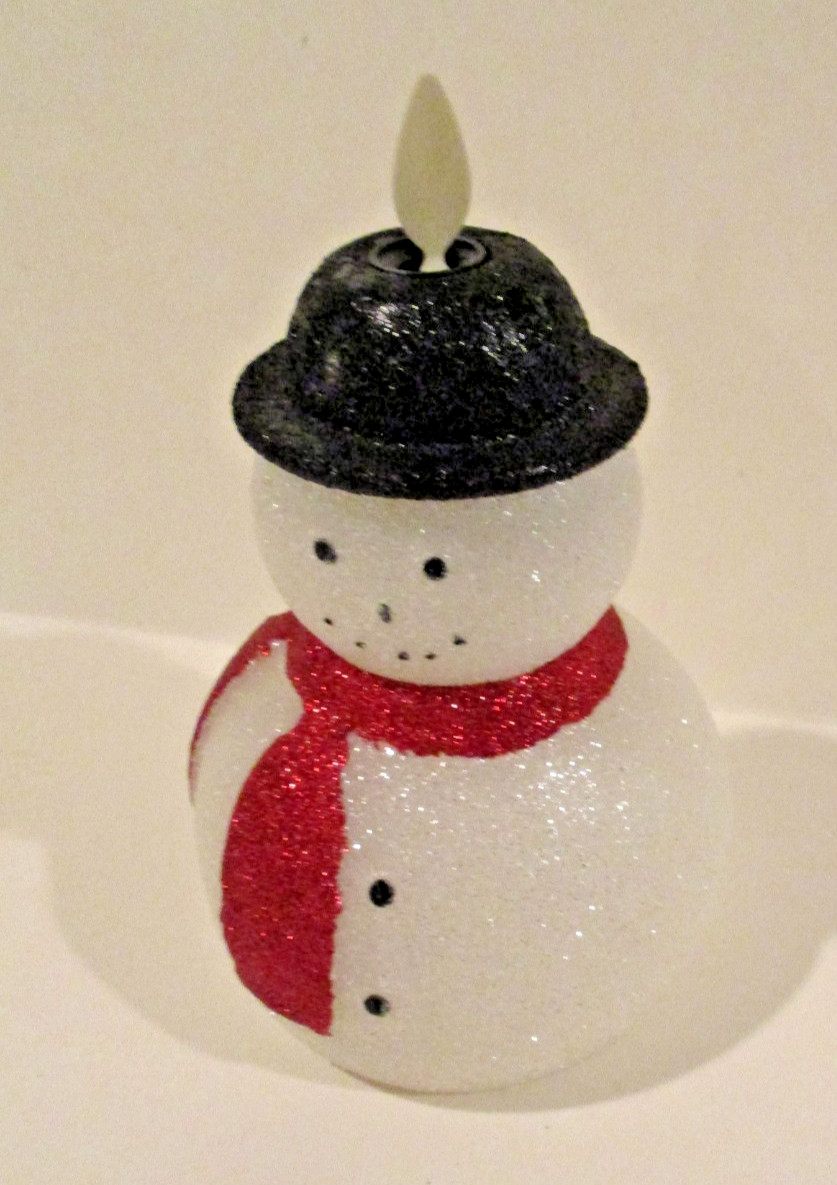Luminara Snowman Figural Flameless LED Candle 6″ Real Wax Moving Flame Timer US