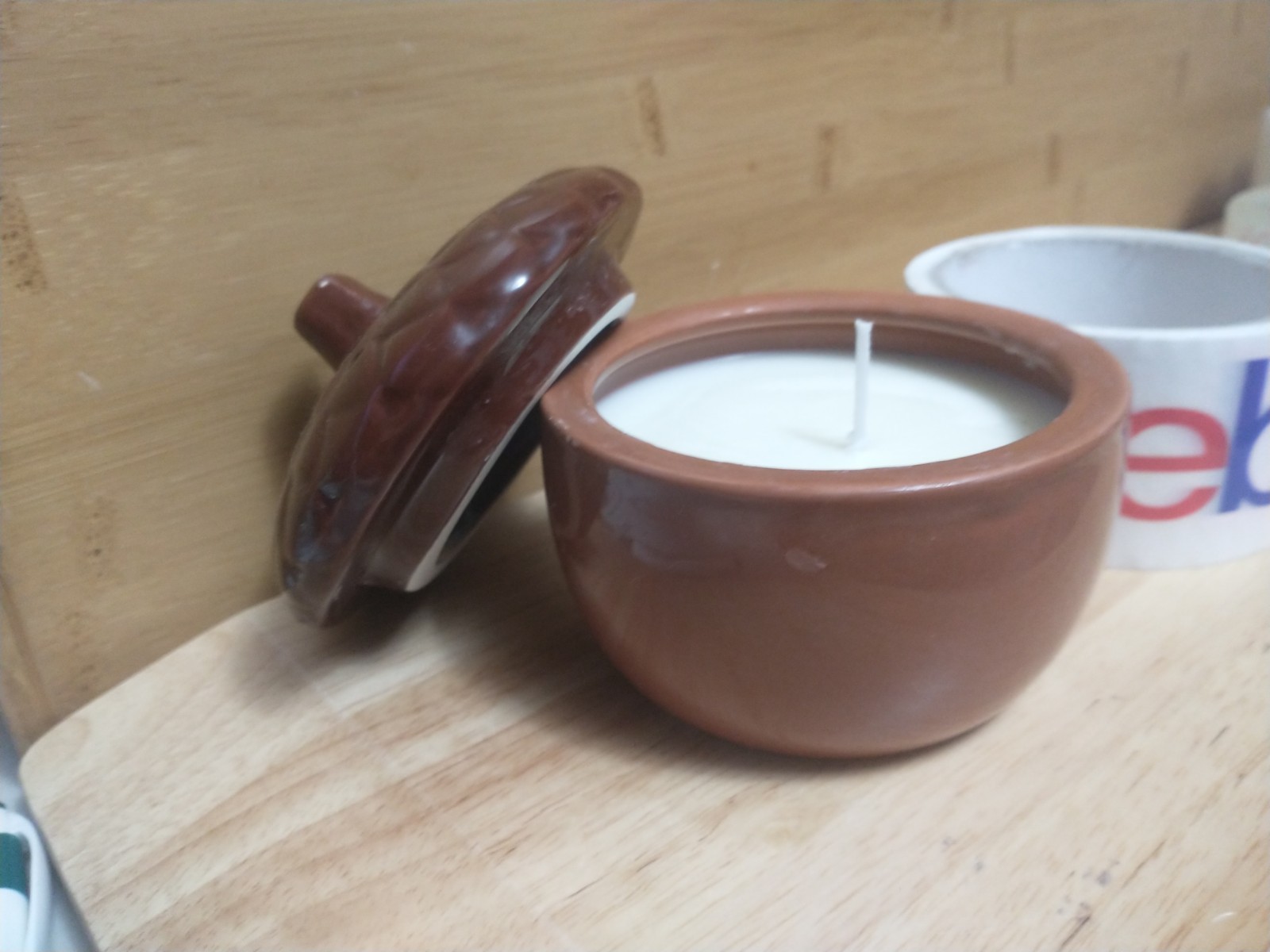 Homemade candle Vanilla Fall scent medium size 4 inches round brown Acorn Jar