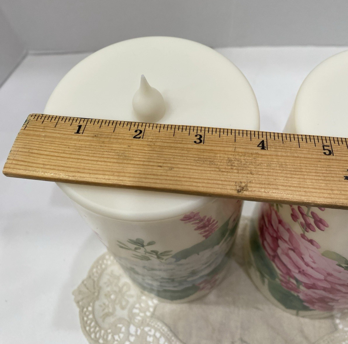 NEW Temp-tations Set of (2) 8″ Outdoor Fiberoptic Candles Pink & Blue Hydrangeas