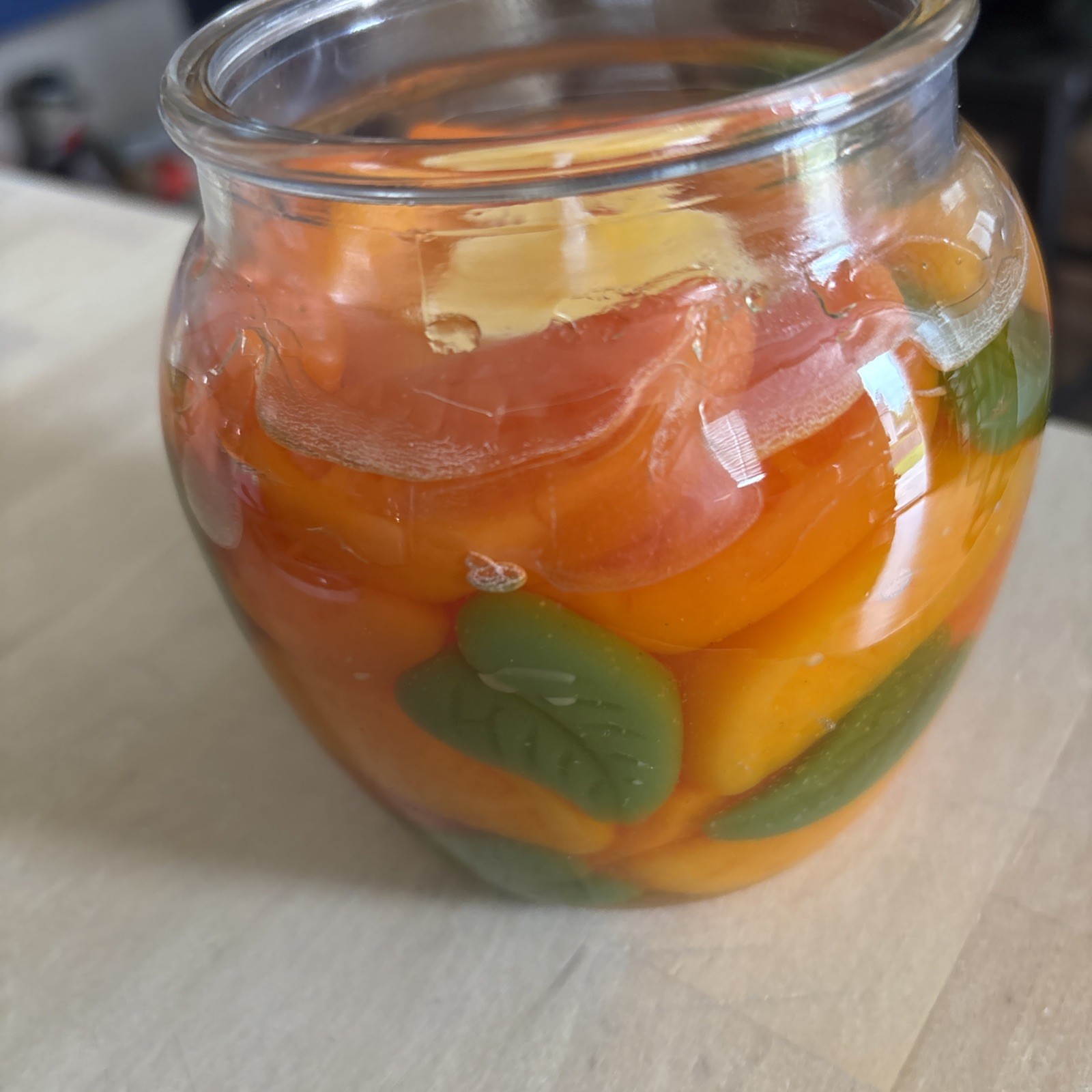 Yankee Candle Farmers Market 15.5 Oz. Oval Jar Candle Juicy Orange