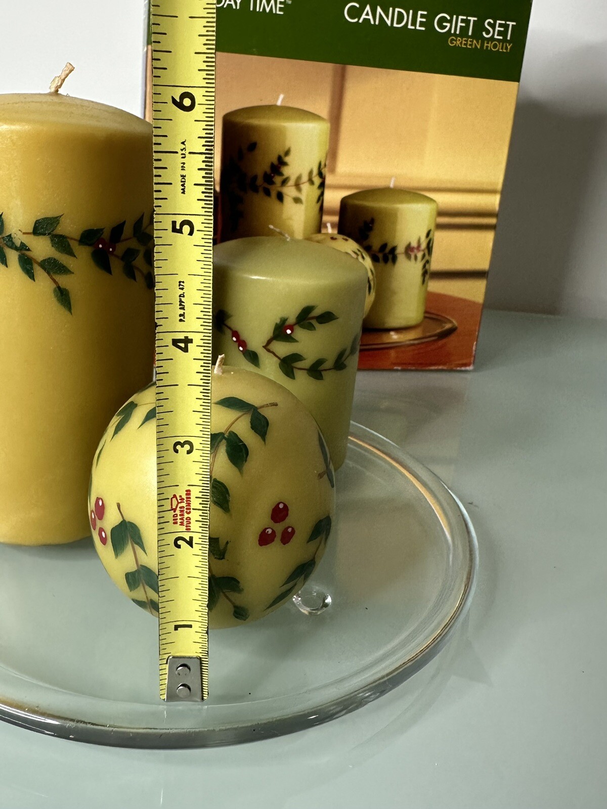 Candle Gift Set. Green Holly. Holiday Time. 3 Candle