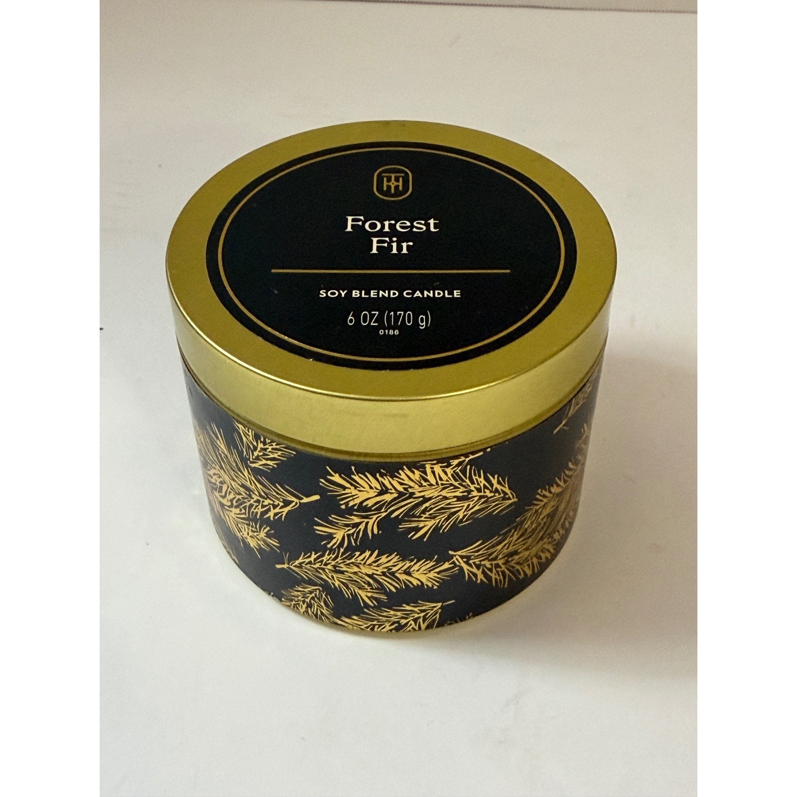 Forest Fir Soy Blend Scented Candle 6 oz Gold and Black Decorative Tin 0186