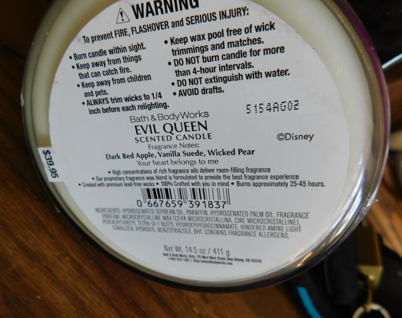 NIB Bath & Body Works DISNEY VILLAINS EVIL QUEEN 3 Wick Candle Holographic Lid