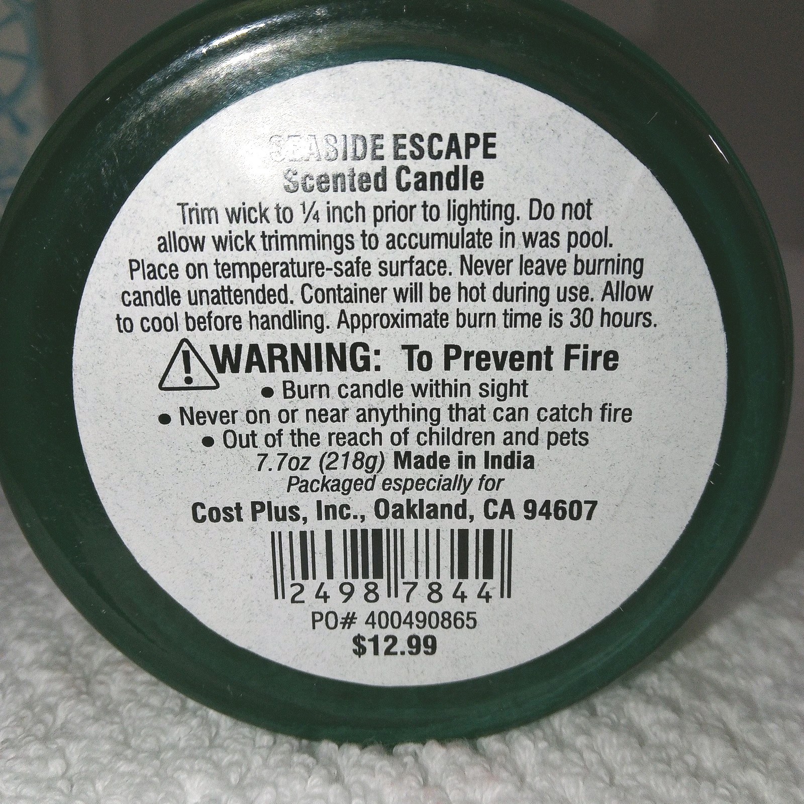 NEW Seaside Escape Scented Candle 7.7oz Burn Time 30 Hrs Made In India BlueGreen