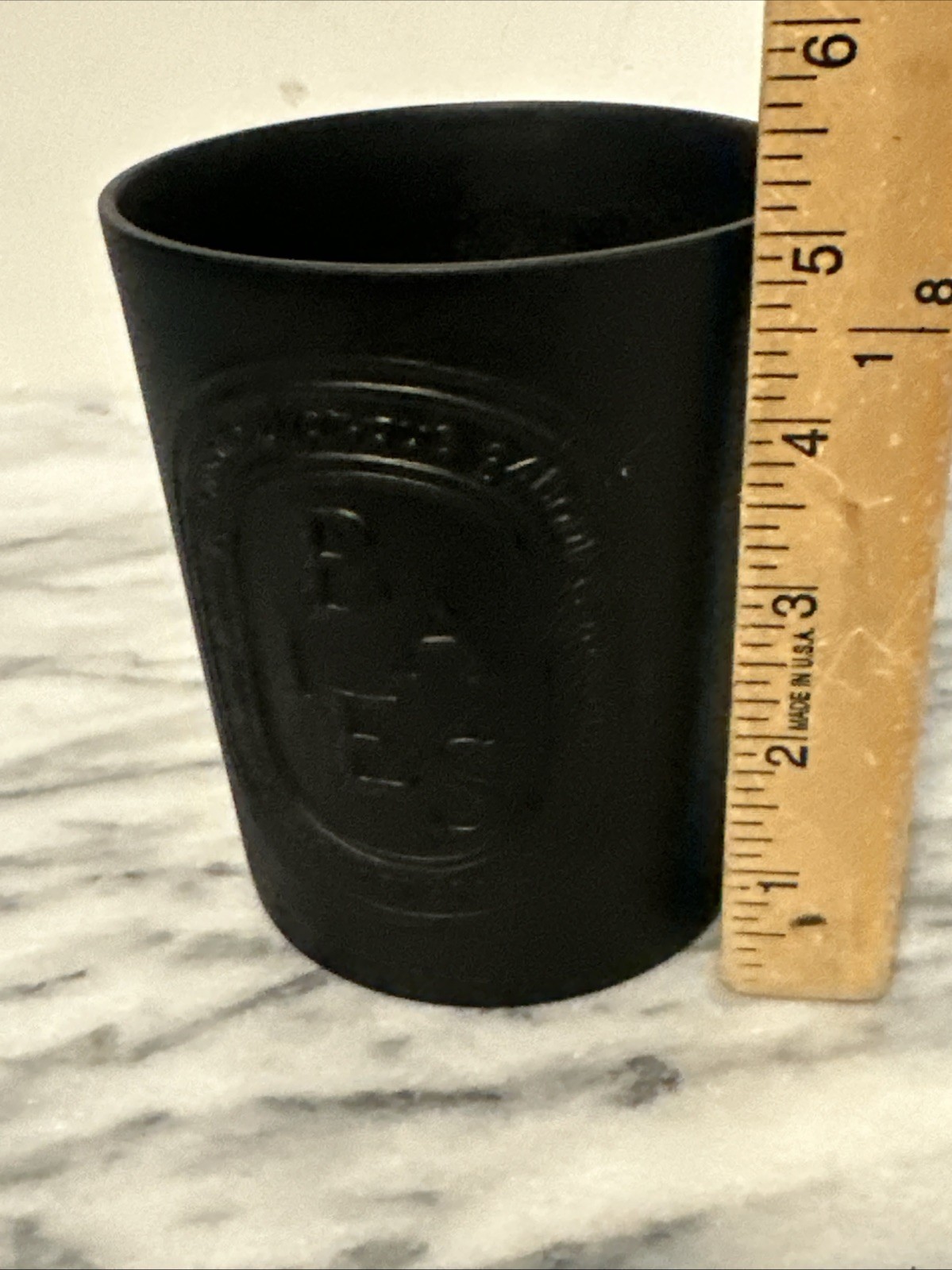 Diptyque Baies Scented Candle 21.2oz Used 1/4 Candle Left 3 Wick Ceramic Jar