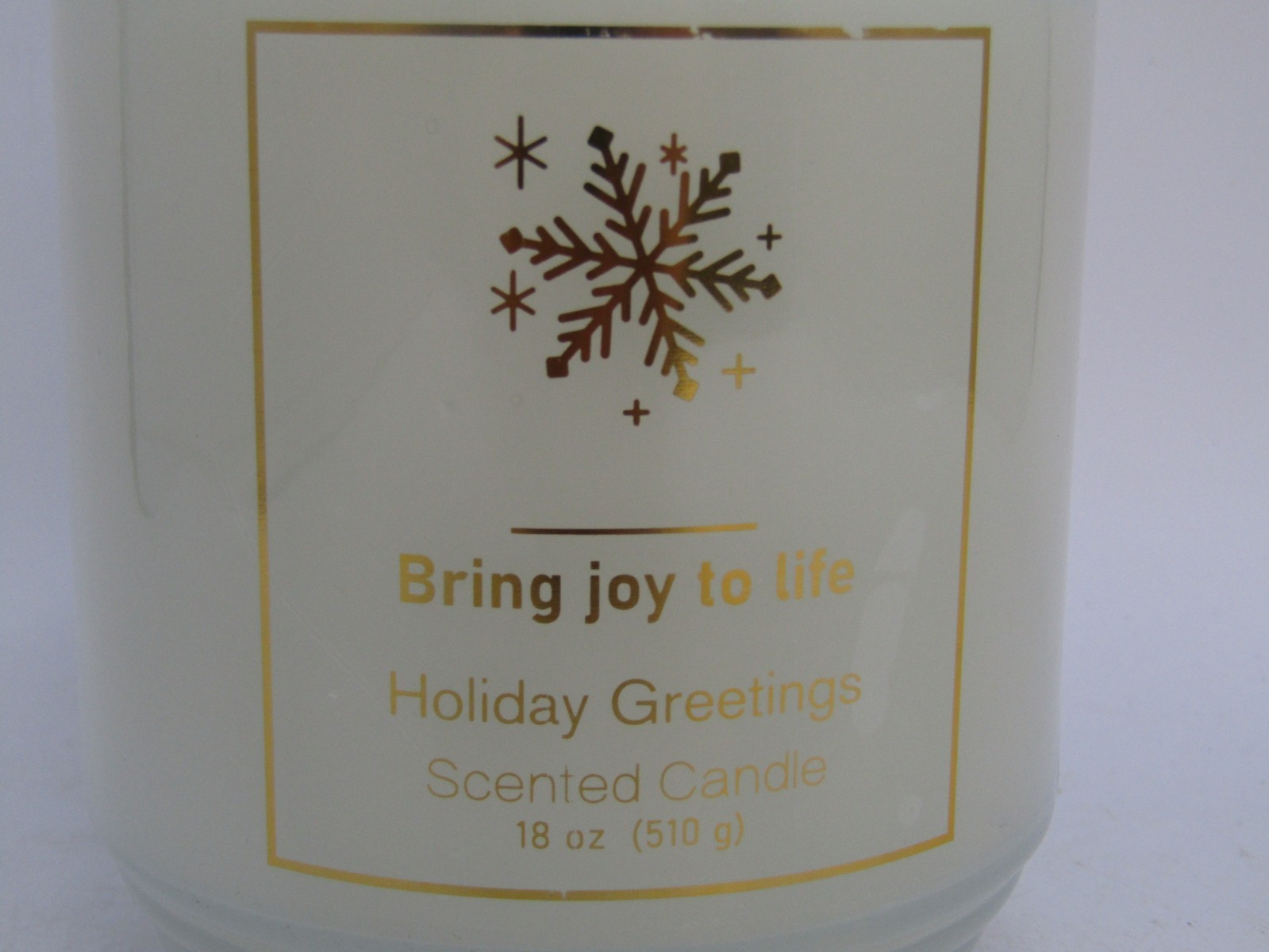 Holiday Greetings 18 oz Single Wick White Lidded Jar Candle, Bring Joy to Life.
