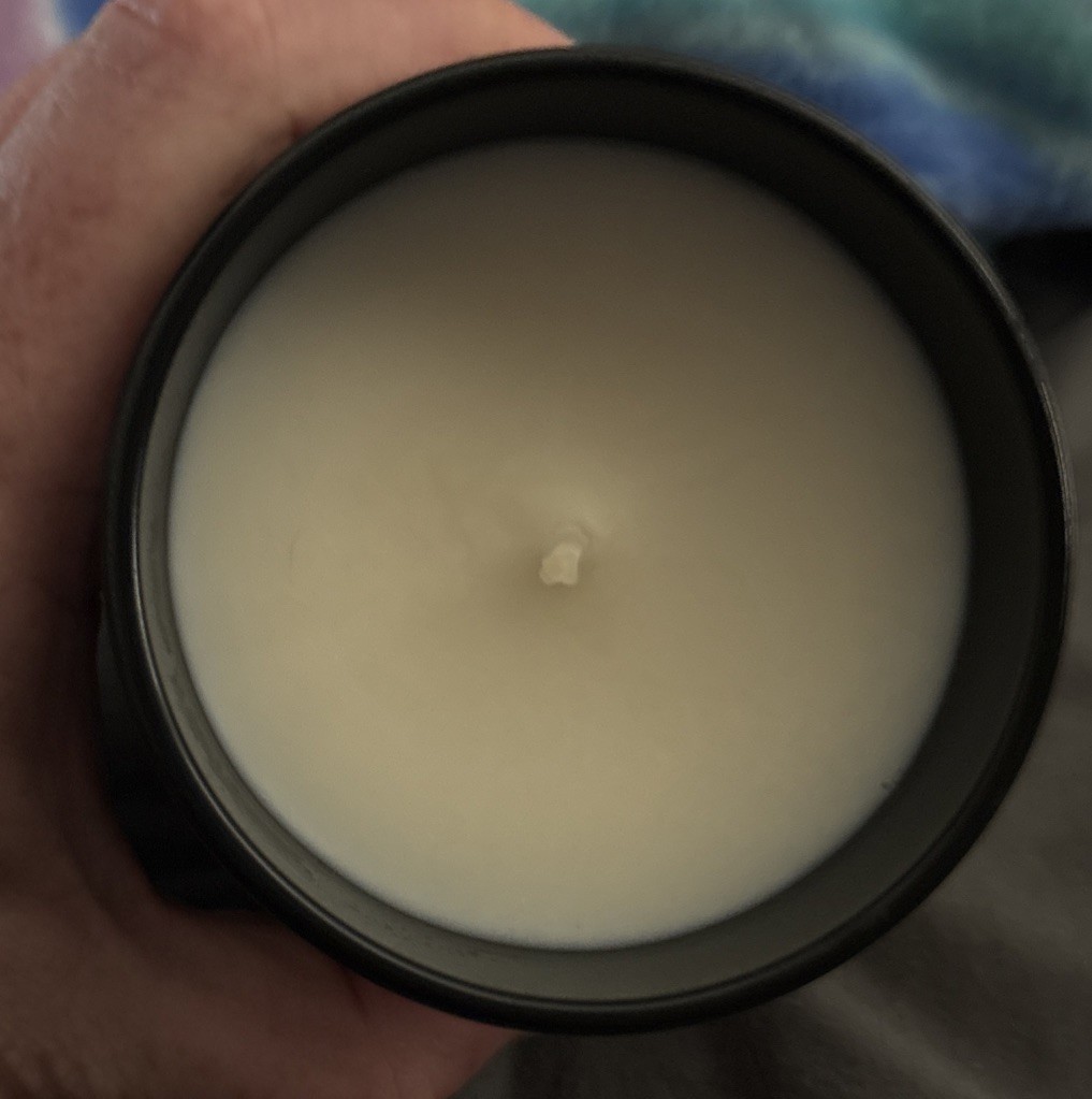 Masculine Aromas “Night Out” Candle – Soy Wax Blend – Black Jar – New