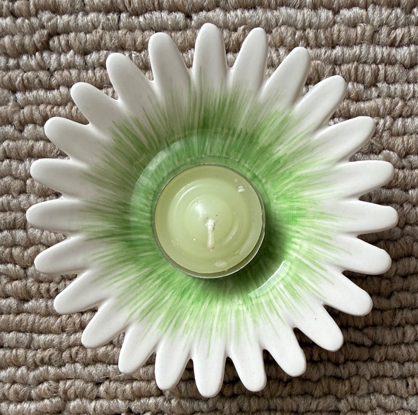 3 Tea Light Candles & Incense With Flower Petal Holder Dish