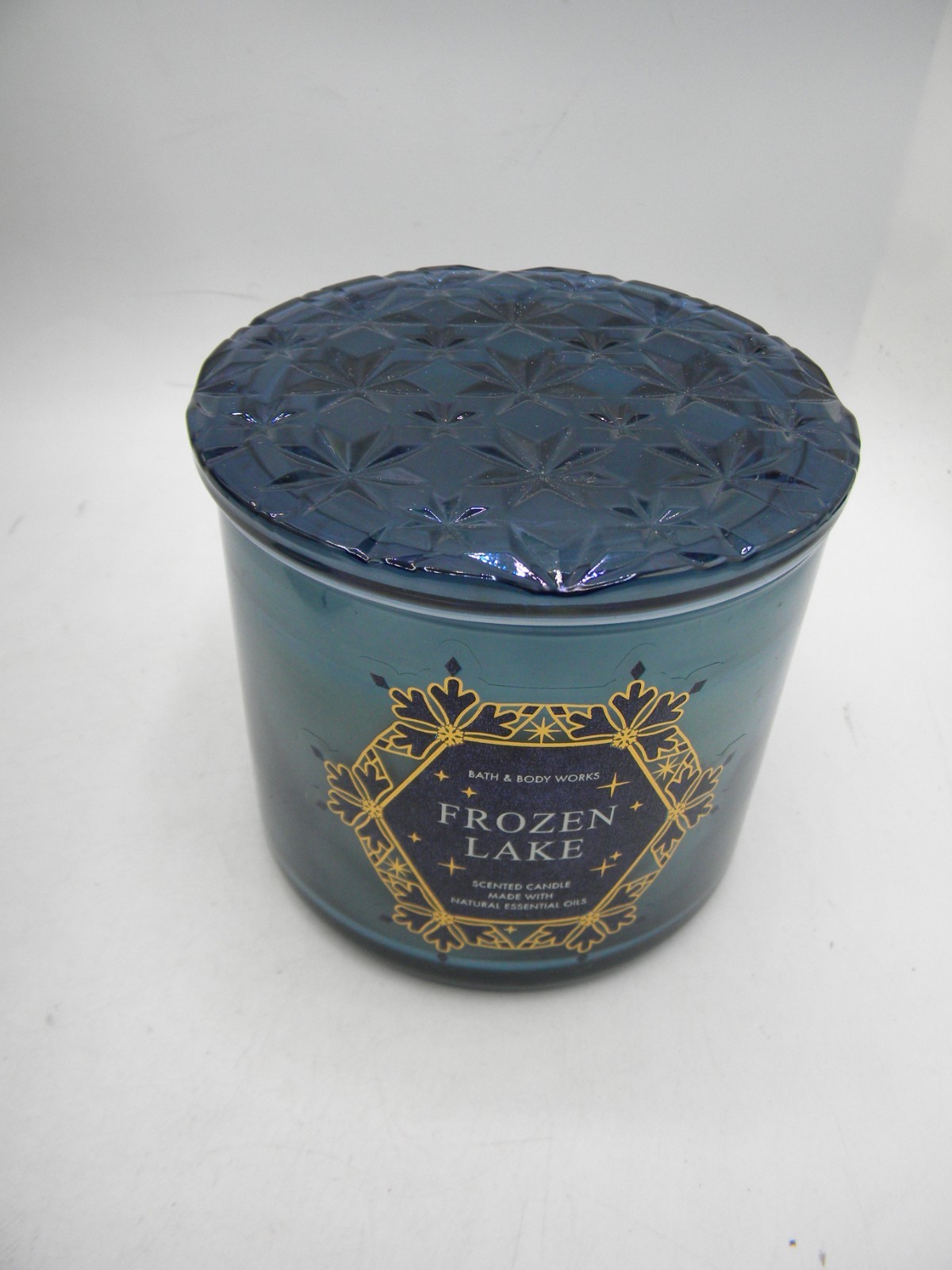 Bath & Body Works 3-Wick Candle – Select Your Scent