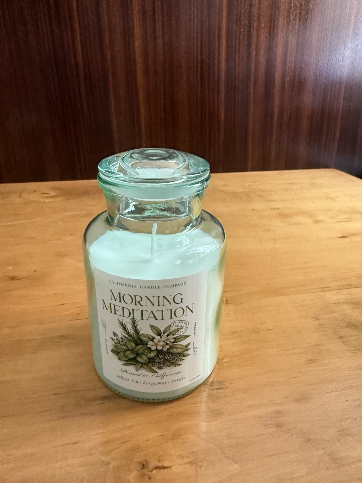 LEOBEN Company Morning Meditation Candle 9 oz | White Tea Bergamot Neroli
