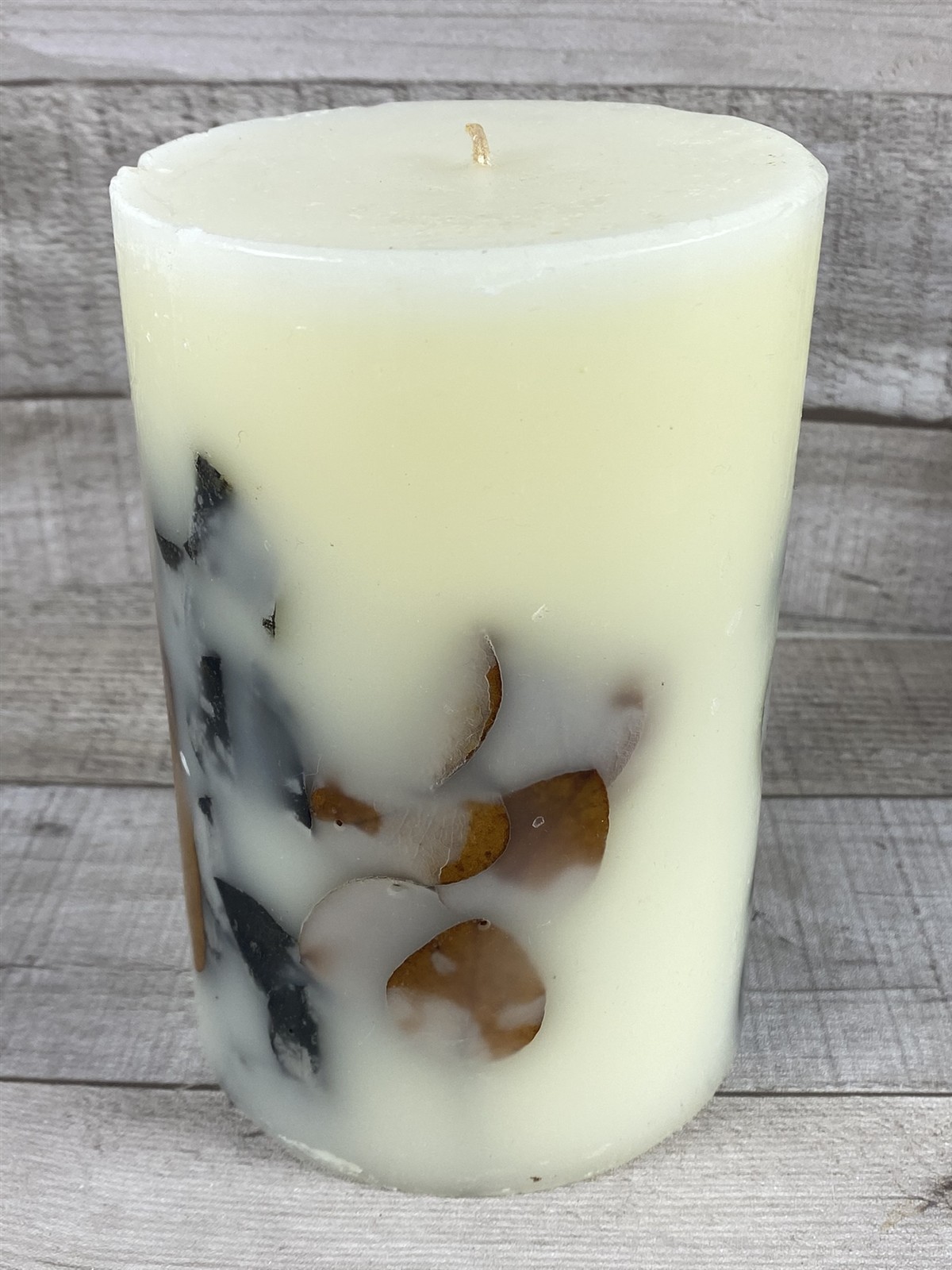 Fall Autumn Pillar Candle w/ Embedded Leaves – 36 oz – 6 x 4 inches – New!
