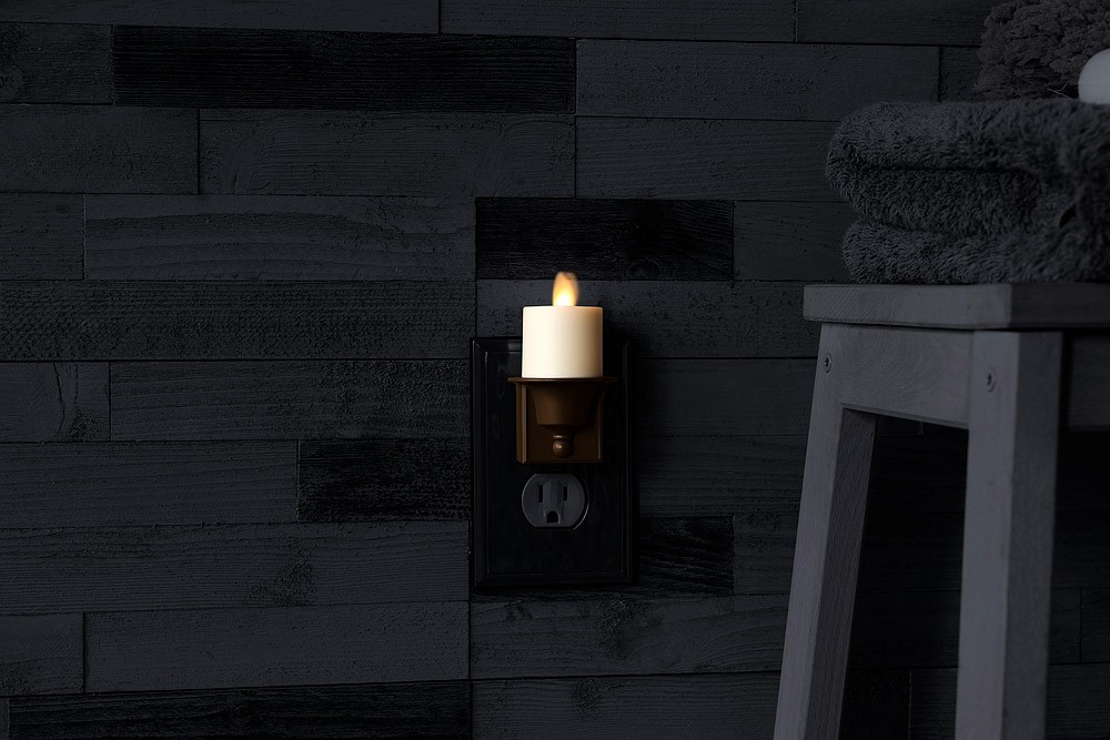 LightLi Touch Nightlight On Off 9 cm High Dusk to Dawn Sensor Moving Flame