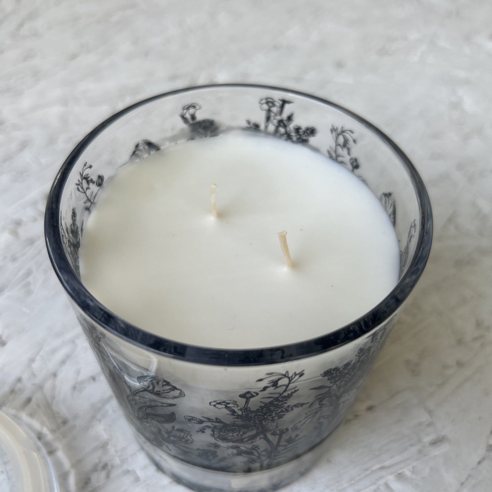 Black Amber Rose Candle By Botanical Light New / Never Used 16 Oz