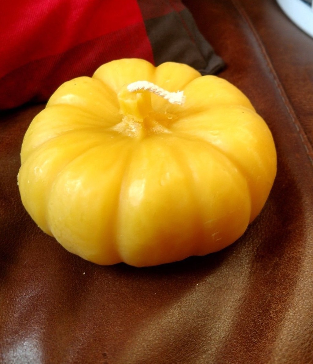 100% PURE BEESWAX CANDLE ~*~ PATCH PUMPKIN ~*~ FALL AUTUMN HALLOWEEN