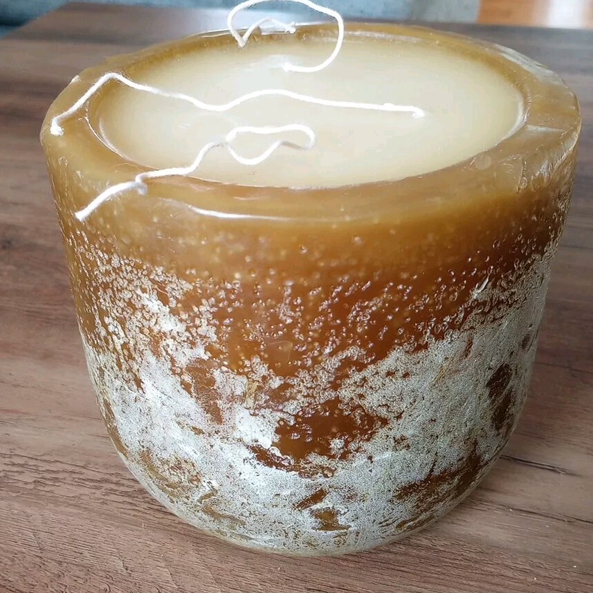 Timber Goblet 55 Hour Burn Time Candle Rough Edges 6″ Diameter 3 Wick Amber NWOB