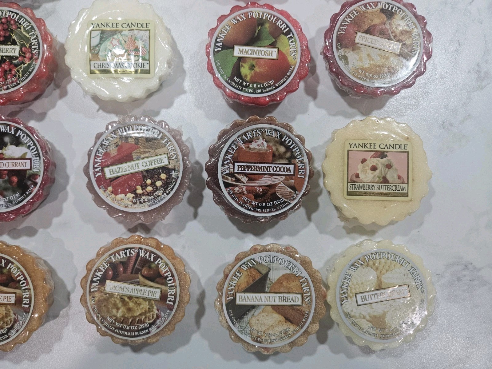 NEW LOT OF 35 YANKEE CANDLE WAX MELTS MIXED LOT