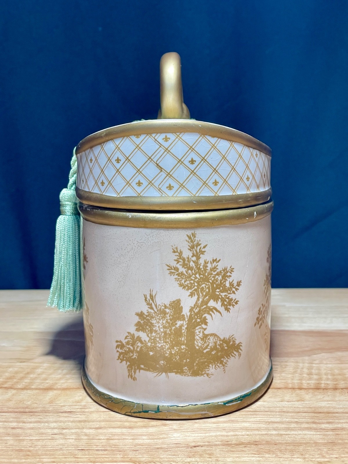 Seda France Malaysian Bamboo Porcelain Candle Holder w/ Lid & Tassel 20oz