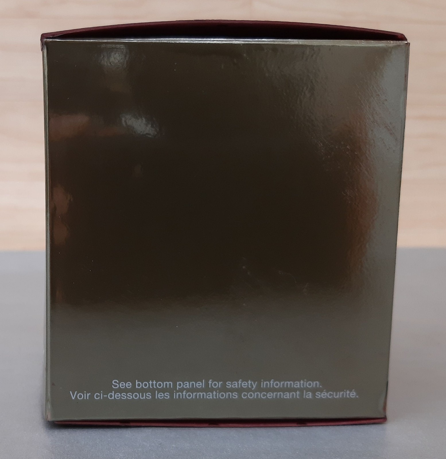 Jonathan Adler Holiday Scented Candle 7.8 oz / 220 g