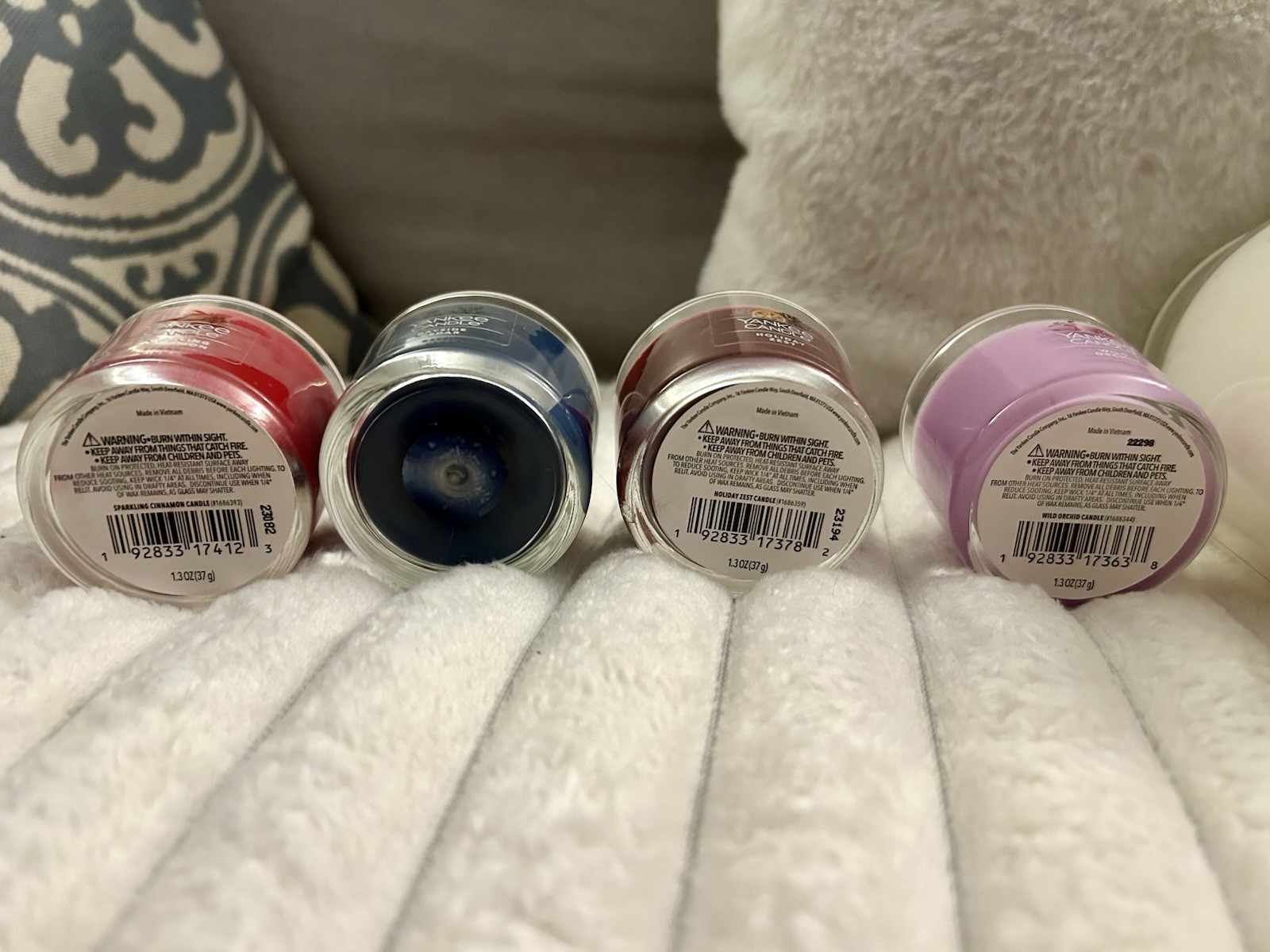 NEW Lot of 11 NEW Yankee Candle Single Wick Jar Candles Assorted Sizes Scent