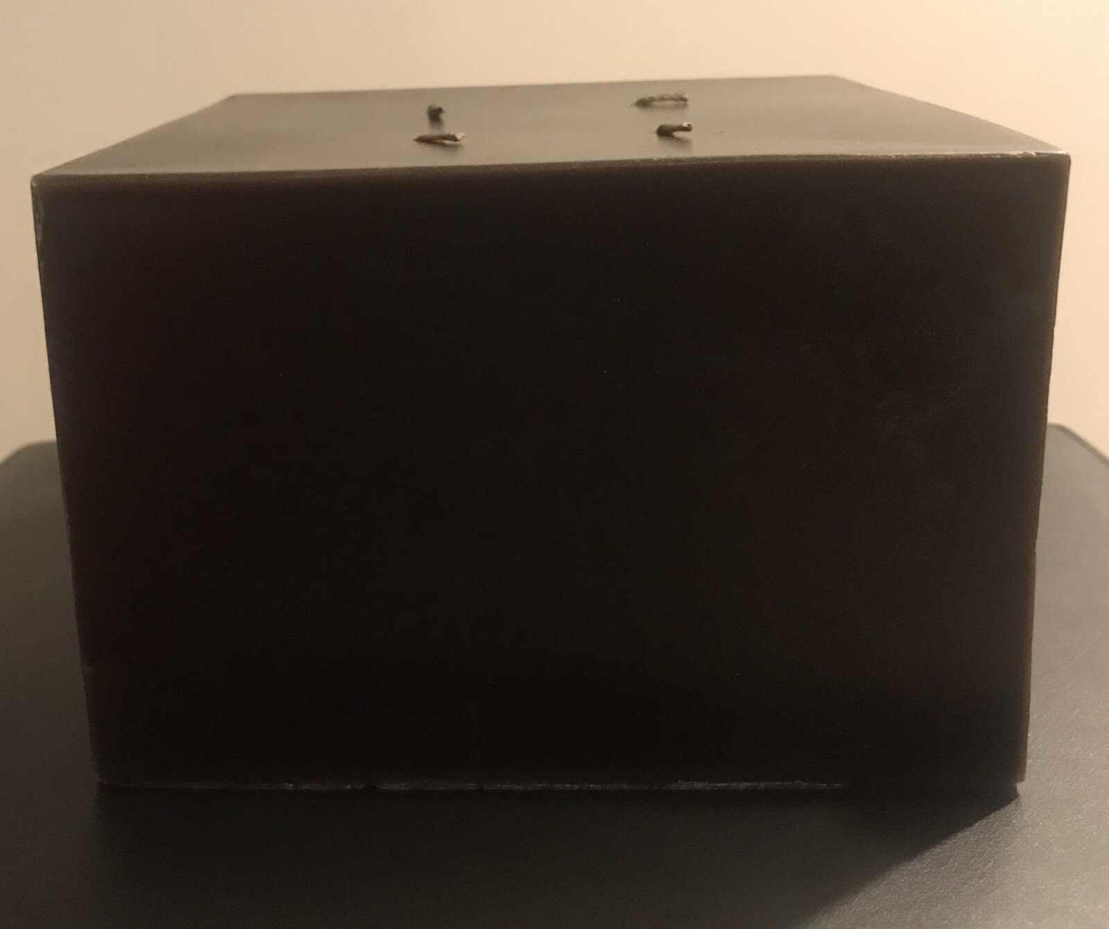 Donna Karan Black 4-wick Candle ESSENCE 3 Wenge NEW IN BOX DISCONTINUED RARE!