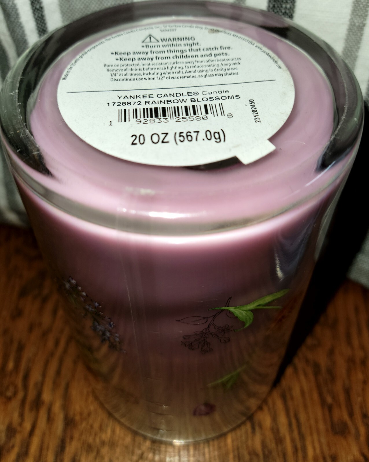 Yankee Candle RAINBOW BLOSSOMS 20 oz Two Wick Large Tumbler Candle. NEW