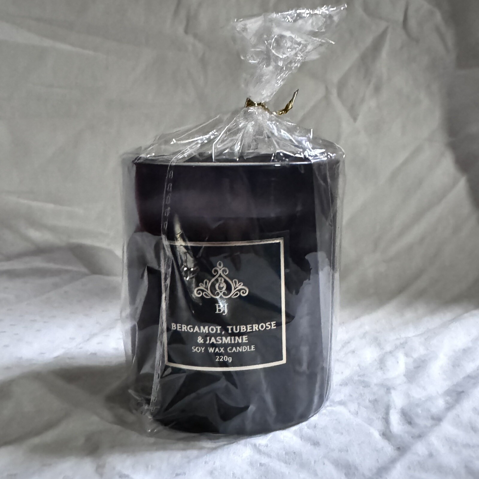 Bergamot, Tuberose & Jasmine Soy Candle,45 hours burning time,220g-Free Shipping