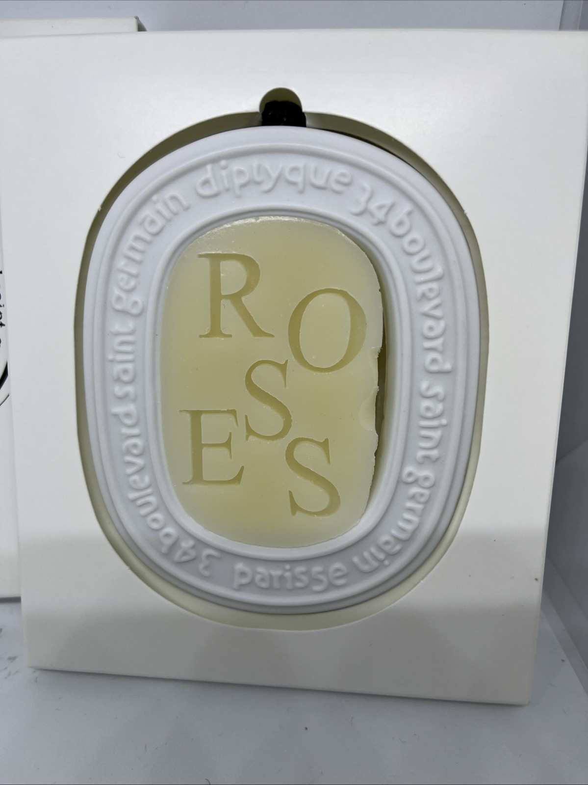 Diptyque Roses Scented Oval 1.23oz As Pictured
