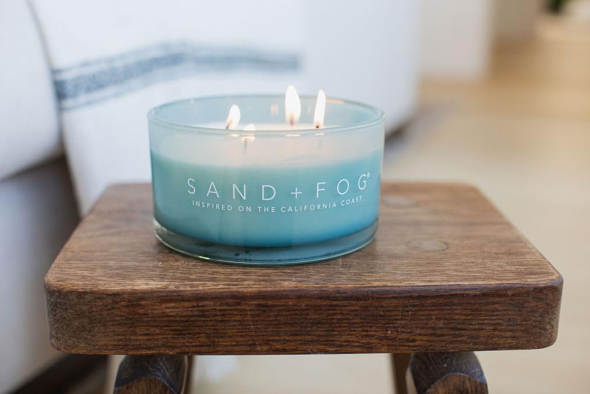 Scented Candle- California Beach House -Additional Scents and Sizes–100% Cotton