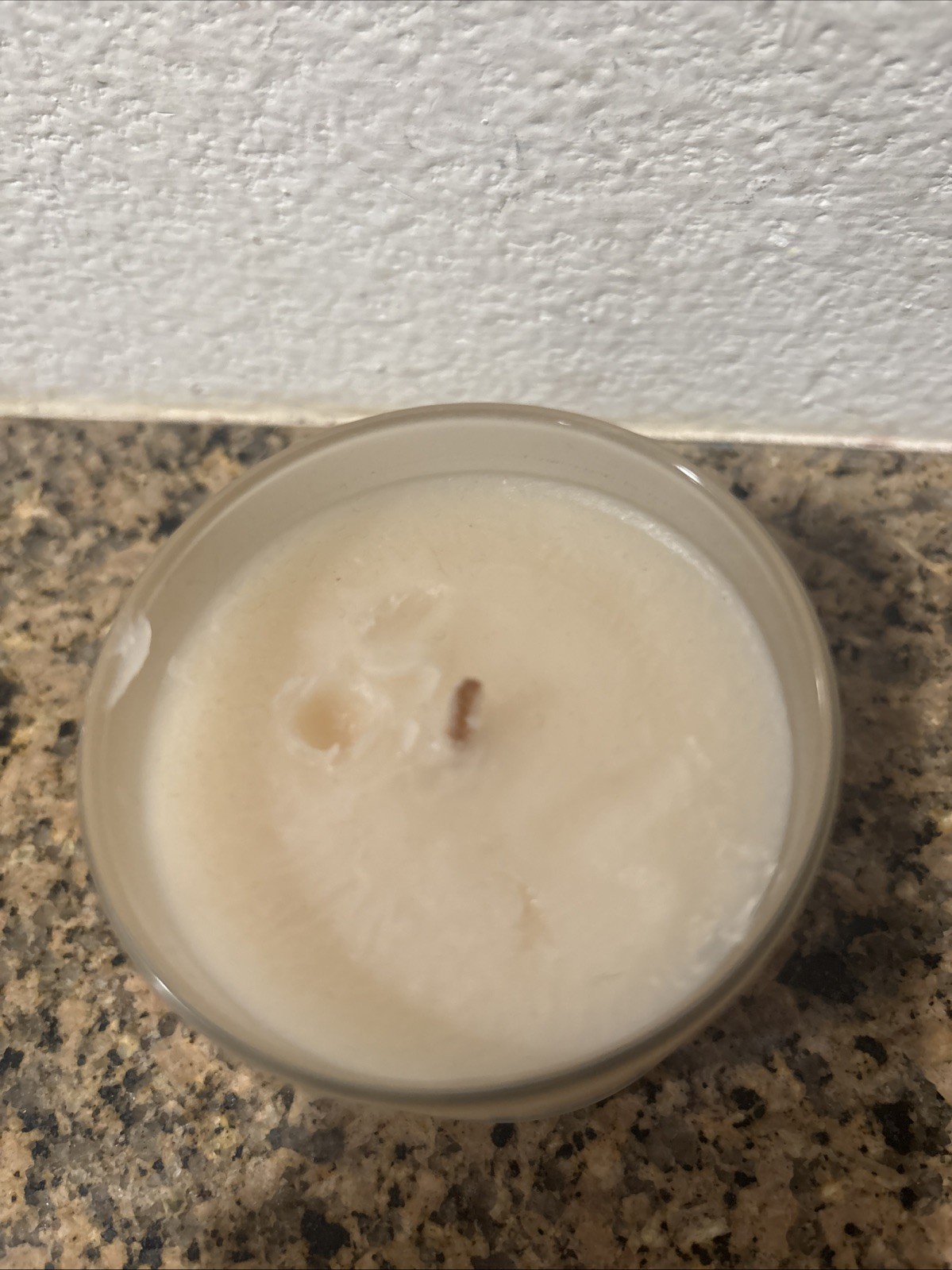 Rare | Laura Mercier 4 Oz. / 120g Scented Candle AMBRE & VANILLE Vanilla READ