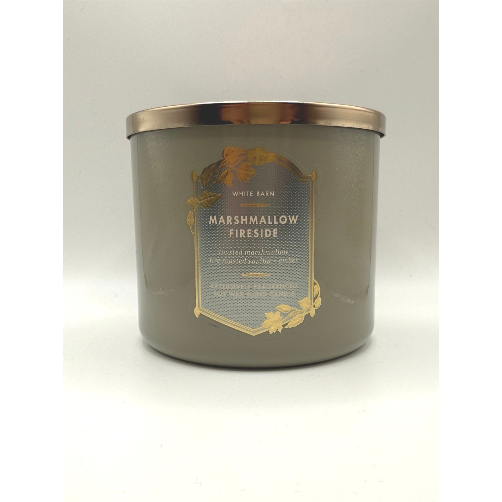 NEW BBW White Barn Holiday Scented 3-Wick Candle Marshmallow Fireside